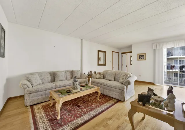 Photo 2 of Condo for sale at 9130 W 95th Street #2B, Hickory Hills, IL 60457 | MLS# 12215484 | Listing updated on 2024-12-09