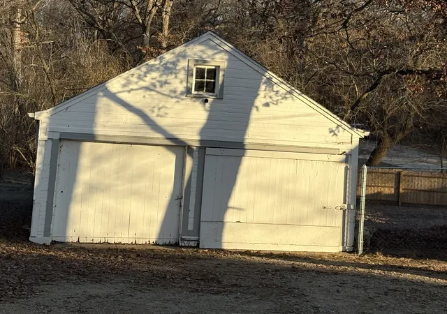 Photo 22 of Single family home for sale at 9758 Flagg Rd, Rochelle, IL 61068 | MLS# 12215905 | Listing updated on 2024-12-09
