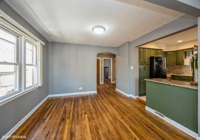 Photo 4 of Single family home for sale at 3939 W 69th Place, Chicago, IL 60629 | MLS# 12216518 | Listing updated on 2024-12-10