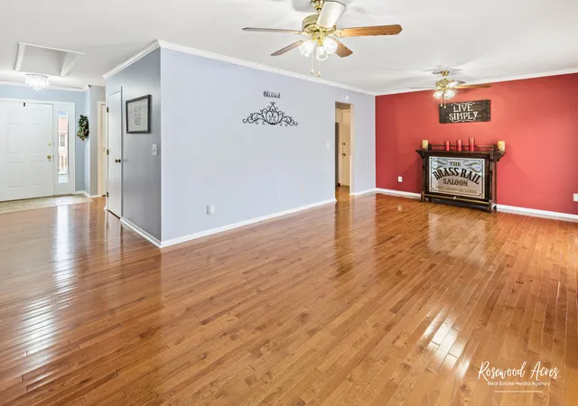Photo 3 of Single family home for sale at 109 S Elm Ave, Saint Anne, IL 60964 | MLS# 12217857 | Listing updated on 2024-12-09