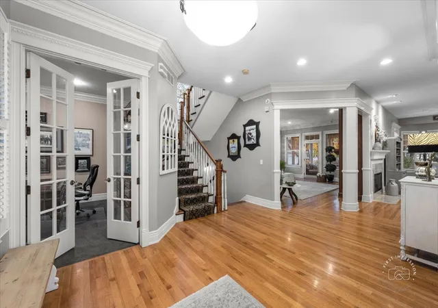 Photo 2 of Single family home for sale at 506 S 7th Street, Saint Charles, IL 60174 | MLS# 12218363 | Listing updated on 2024-12-09