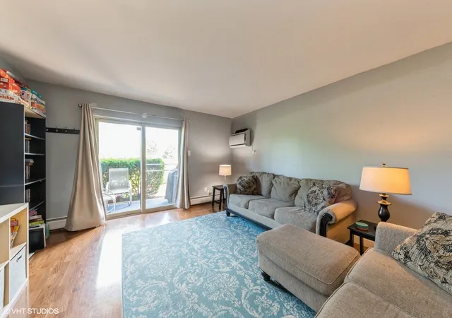 Photo 2 of Condo for sale at 1501 E Churchill Dr #106, Palatine, IL 60074 | MLS# 12218694 | Listing updated on 2024-12-10