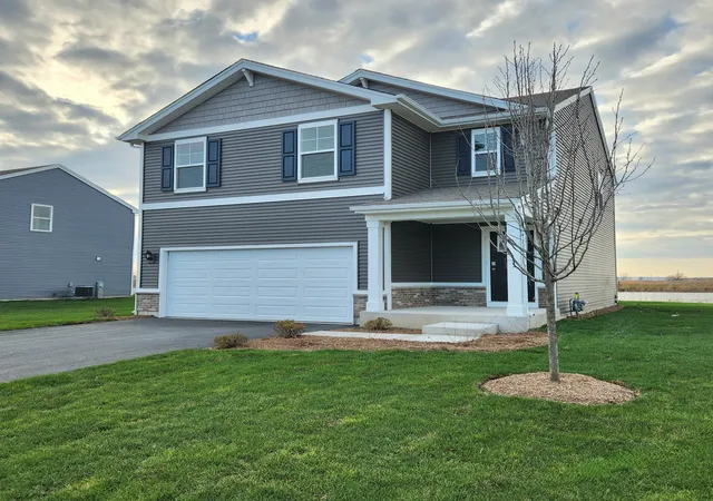 Photo 1 of Single family home for sale at 108 Fieldcrest Ave, Bartlett, IL 60103 | MLS# 12219588 | Listing updated on 2024-12-09