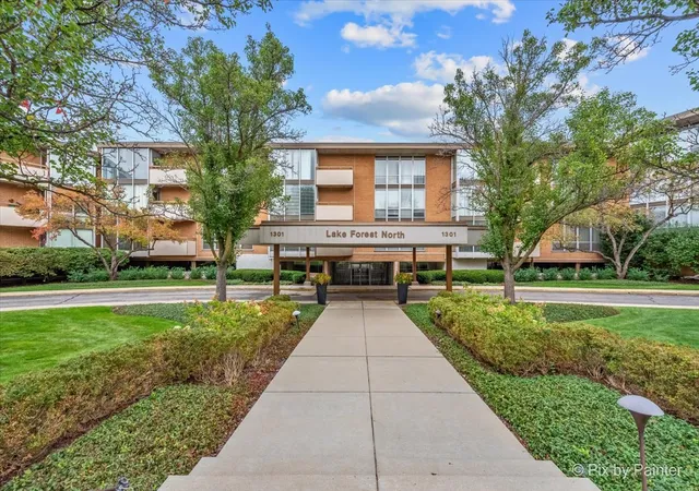 Photo 1 of Condo for sale at 1301 N Western Ave #215, Forest Lake, IL 60045 | MLS# 12220377 | Listing updated on 2024-12-09