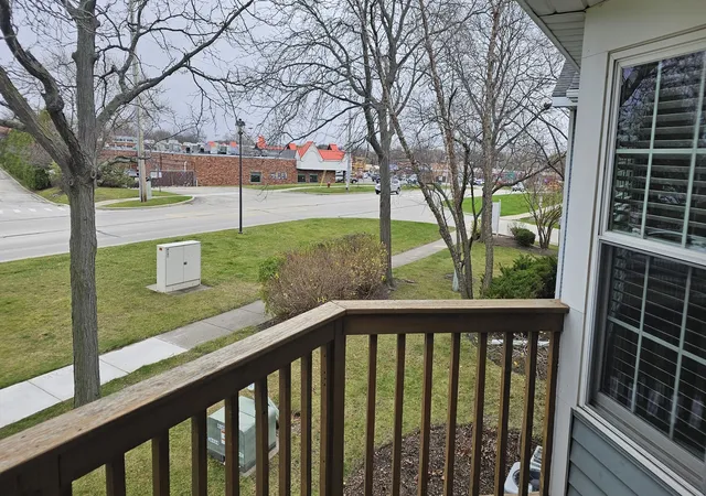 Photo 17 of Condo for sale at 214 W Jennifer Ln #1-6A, Palatine, IL 60067 | MLS# 12220484 | Listing updated on 2024-12-09