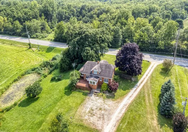 Photo 2 of Single family home for sale at 21730 W Hwy 113, Wilmington, IL 60481 | MLS# 12220859 | Listing updated on 2024-12-10