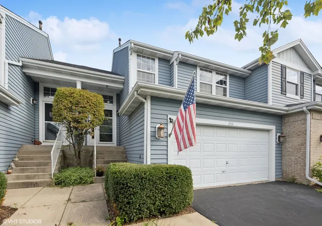 Photo 1 of Townhouse for sale at 256 Weather Hill Dr, Willowbrook, IL 60527 | MLS# 12221008 | Listing updated on 2024-12-10
