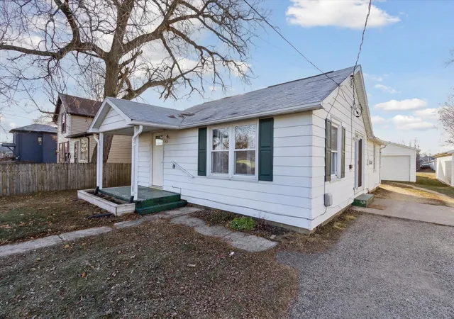 Photo 2 of Sale Pending at 408 W 4th Street, Byron, IL 61010 | MLS# 12221029 | Listing updated on 2024-12-08