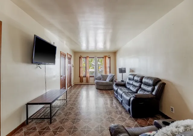Photo 3 of Single family home for sale at 292 W 15th Place, Chicago Heights, IL 60411 | MLS# 12222346 | Listing updated on 2024-12-06