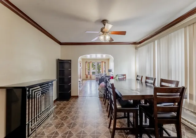 Photo 4 of Single family home for sale at 292 W 15th Place, Chicago Heights, IL 60411 | MLS# 12222346 | Listing updated on 2024-12-06