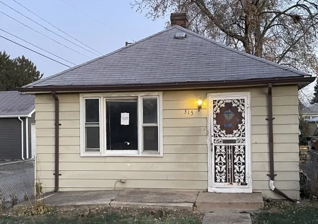 Townhouse for sale at 8812 W 83rd Place, Justice, IL 60458 | MLS# 12223330