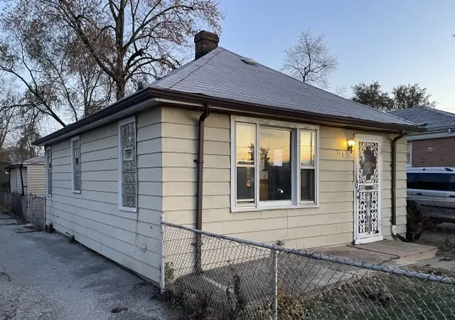 Photo 3 of Townhouse for sale at 8812 W 83rd Place, Justice, IL 60458 | MLS# 12223330 | Listing updated on 2024-12-09