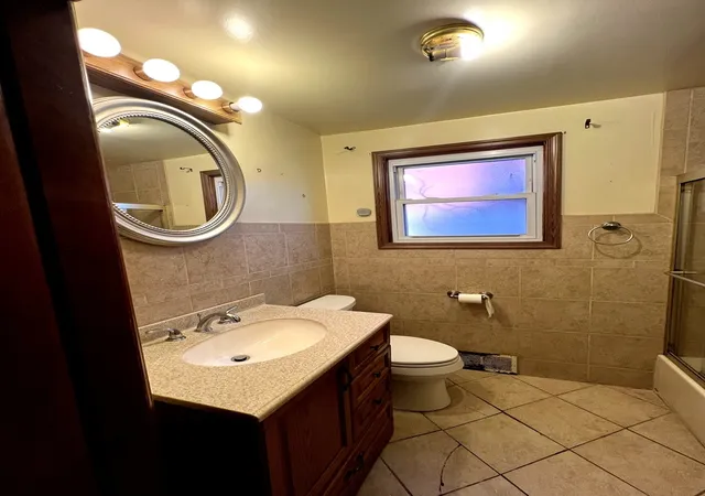 Photo 20 of Single family home for sale at 36 S 46th Avenue, Bellwood, IL 60104 | MLS# 12223486 | Listing updated on 2024-12-10