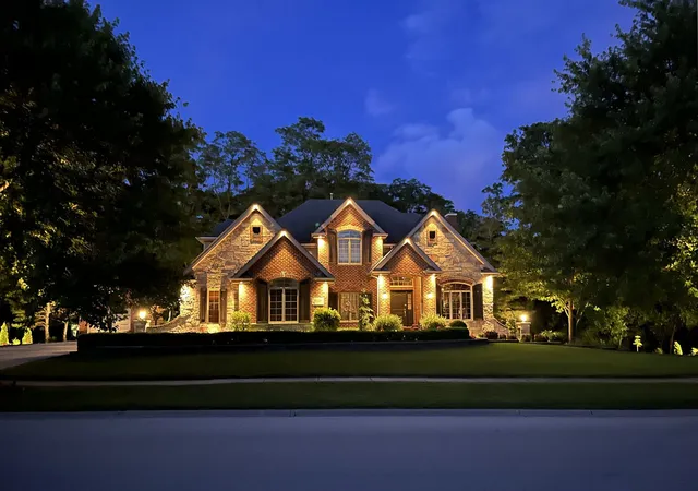 Photo 2 of Single family home for sale at 21323 S Wooded Cvs Dr, Elwood, IL 60421 | MLS# 12254410 | Listing updated on 2024-12-11