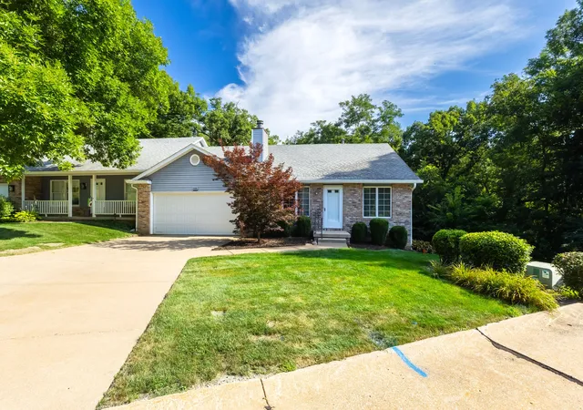 1st image of 4000 46th St Ct #5, Rock Island, IL 61201 | MLS# 100000264