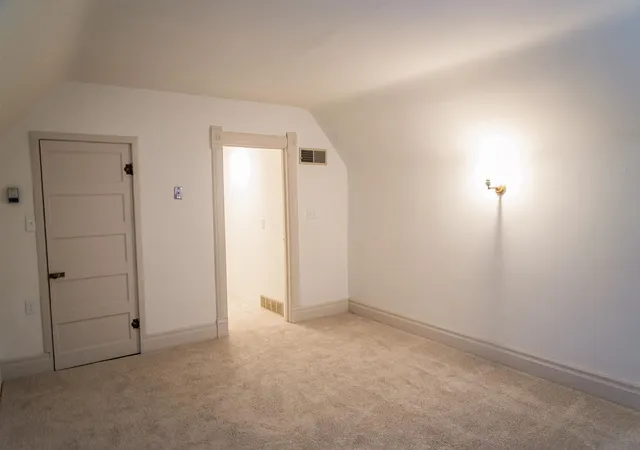 11th image of 106 E Washington St, Mendon, IL 62351 | MLS# 100539033