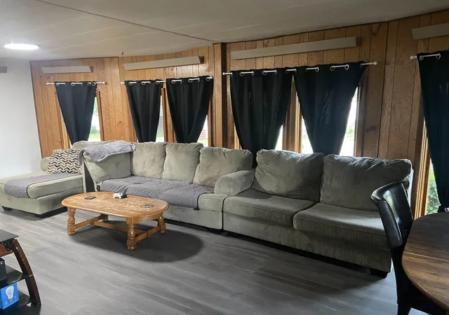Photo 4 of Manufactured home for sale at 2220 Sunny Ln, Quincy, IL 62305 | MLS# 100539036 | Listing updated on 2026-09-30