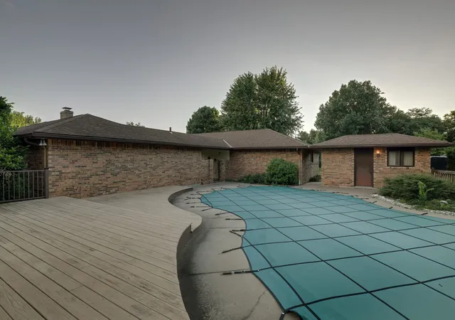 40th image of 419 Spring Lake Dr Dr, Quincy, IL 62305 | MLS# 100539038
