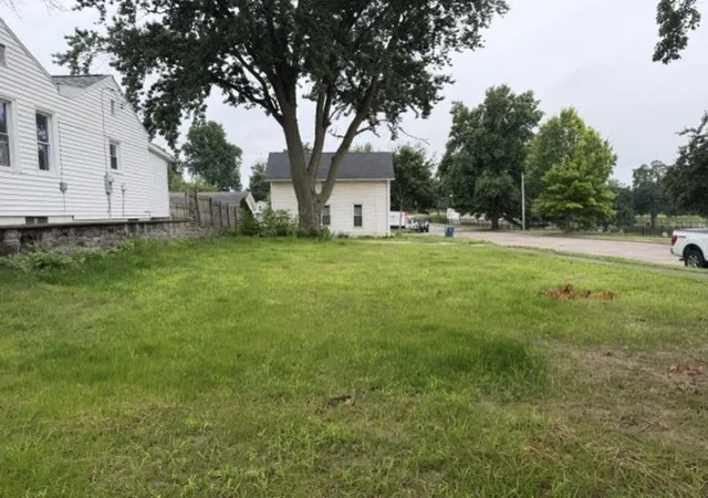 1st image of 500 Monroe St, Quincy, IL 62301 | MLS# 100539042