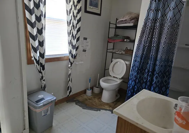 5th image of 1920 E County Road 2900 Road, Dallas City, IL 62330 | MLS# 100539054