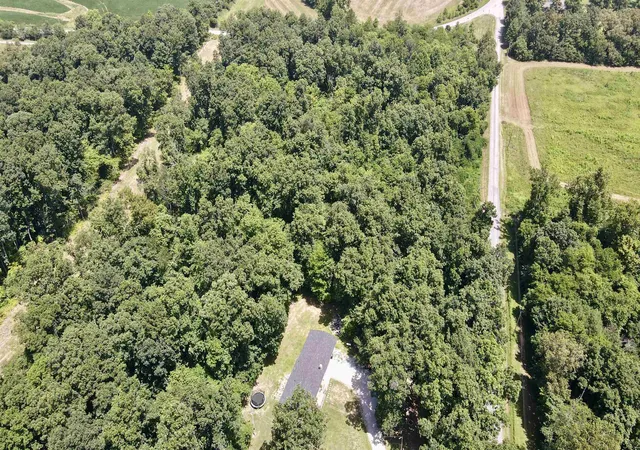 2nd image of 15255 Alleghany Rd, Thompsonville, IL 62890 | MLS# 100539056