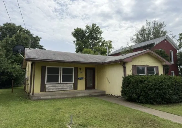 1st image of 628 State St, Quincy, IL 62301 | MLS# 100539065