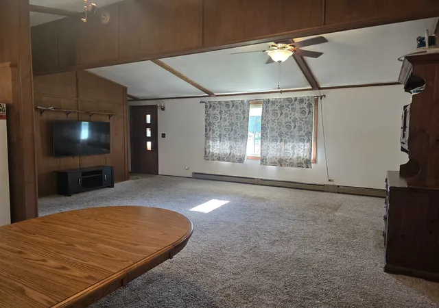 2nd image of 319 Rogers Rd, Carthage, IL 62321 | MLS# 100539095