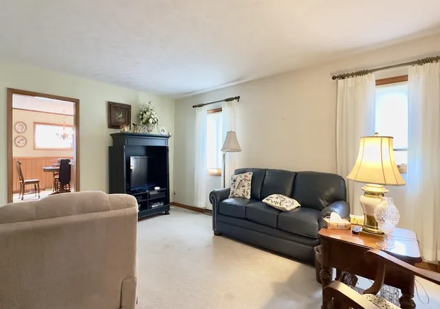 Photo 2 of Single family home for sale at 902 E Clark St, West Frankfort, IL 62896 | MLS# 100539125 | Listing updated on 2026-09-20