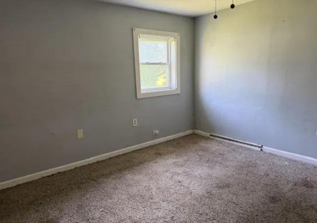 Photo 3 of Single family home for sale at 404 N Oak St, Loraine, IL 62349 | MLS# 100539134 | Listing updated on 2026-09-22