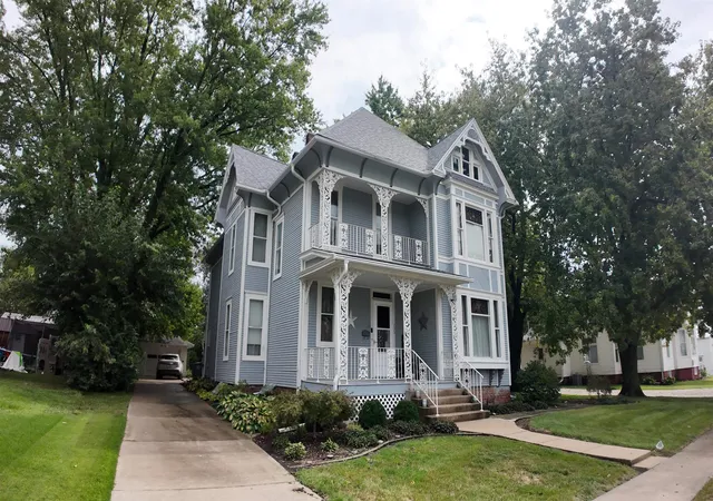 Photo 1 of Single family home for sale at 235 N Jackson St, Rushville, IL 62681 | MLS# 100539135 | Listing updated on 2026-10-18