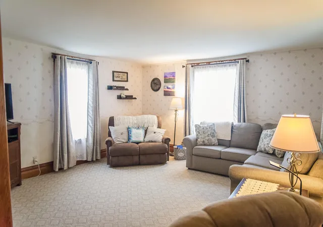 Photo 4 of Sale Pending at 2393 E 1400th Street, Mendon, IL 62351 | MLS# 100539136 | Listing updated on 2026-09-24