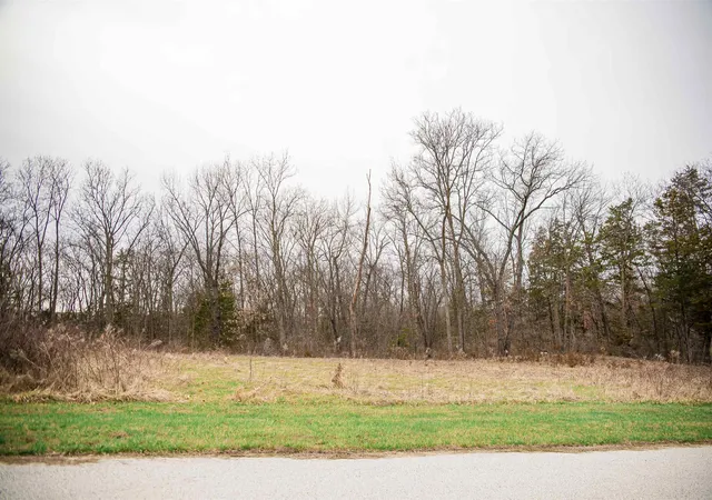 Photo 1 of Land for sale at 4616 Barbara Jane Ct, Quincy, IL 62305 | MLS# 100539146 | Listing updated on 2026-09-26