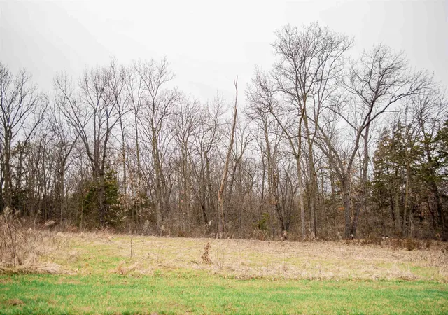 Photo 2 of Land for sale at 4616 Barbara Jane Ct, Quincy, IL 62305 | MLS# 100539146 | Listing updated on 2026-09-26