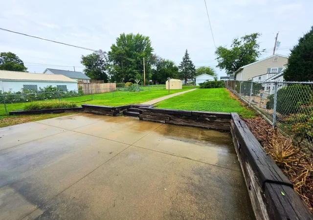 Photo 3 of Single family home for sale at 1707 Spruce, Quincy, IL 62301 | MLS# 100539149 | Listing updated on 2026-10-04