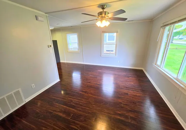 Photo 3 of Single family home for sale at 1707 Spruce, Quincy, IL 62301 | MLS# 100539149 | Listing updated on 2026-10-04