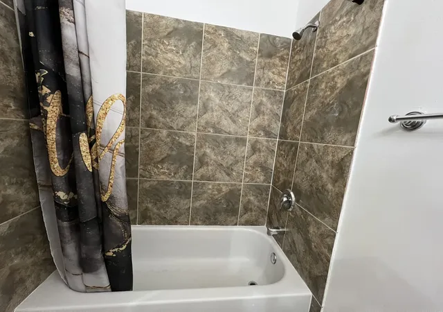 4th image of 3008 W Flournoy St #3, Chicago, IL 60612 | MLS# 11892842