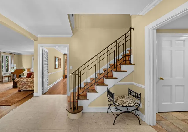 4th image of 9530 Harding Ave, Evanston, IL 60203 | MLS# 11921976