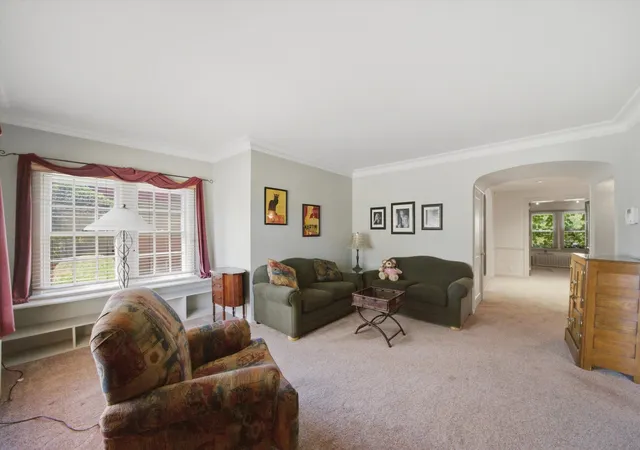 Homes for sale in Chicago, IL | 3044 N Octavia Ave, Chicago, IL 60707 | MLS# 11994301