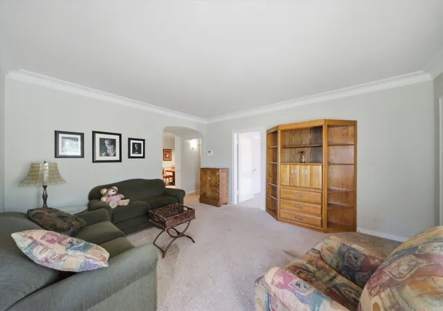 Homes for sale in Chicago, IL | 3044 N Octavia Ave, Chicago, IL 60707 | MLS# 11994301
