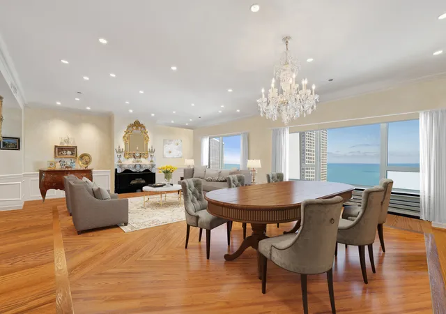 4th image of 800 N Michigan Ave #5401, Chicago, IL 60611 | MLS# 12008196
