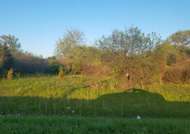 Photo 1 of Land for sale at 1811 Il Rte 25 (Elgin) Rd, Barrington, IL 60010 | MLS# 12071350 | Listing updated on 2026-10-23