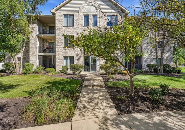 Photo 1 of Condo for sale at 6845 Forestview Dr #2D, Oak Forest, IL 60452 | MLS# 12086913 | Listing updated on 2026-10-06