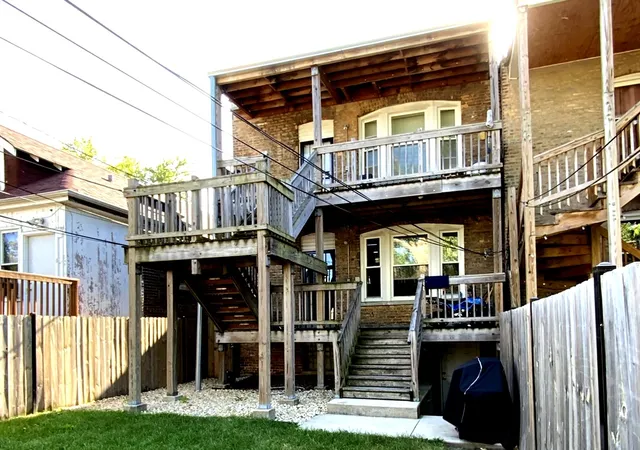 Homes for sale in Chicago, IL | 6639 S Rhodes Ave, Chicago, IL 60637 | MLS# 12102629