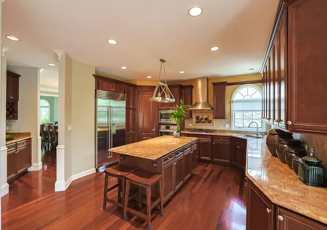 Photo 4 of Sale Pending at 1841 Central Ave, Northbrook, IL 60062 | MLS# 12134609 | Listing updated on 2026-10-07