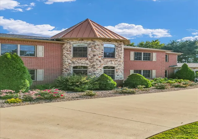 154th image of 4703 W Kirby Ave, Champaign, IL 61822 | MLS# 12155966