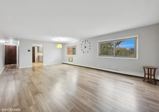 Photo 2 of Condominium at 212a Collen Dr #3-203, Lombard, IL 60148 | MLS# 12217353 |  | Sold on 2025-03-27