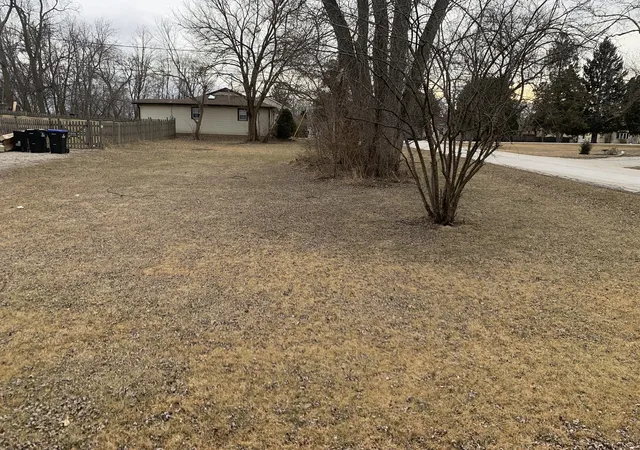 1st image of 803 East Blvd, Mc Henry, IL 60051 | MLS# 12278846