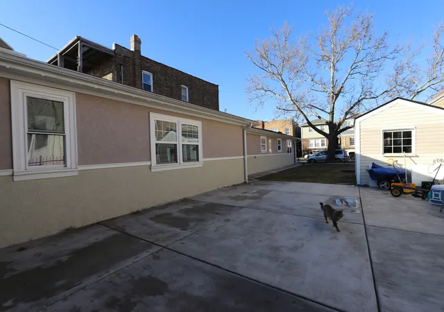Homes for sale in Chicago, IL | 4247 W Haddon Ave, Chicago, IL 60651 | MLS# 12288760