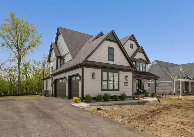 Photo 2 of Single family home for sale at 2071 Deer (lot 25) Trl, Hawthorn Woods, IL 60047 | MLS# 12299238 | Listing updated on 2026-08-21