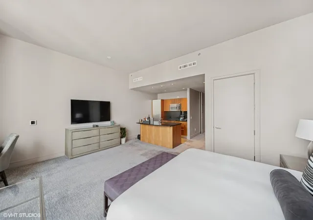 Homes for sale in Chicago, IL | 401 N Wabash Ave #2404, Chicago, IL 60611 | MLS# 12305222